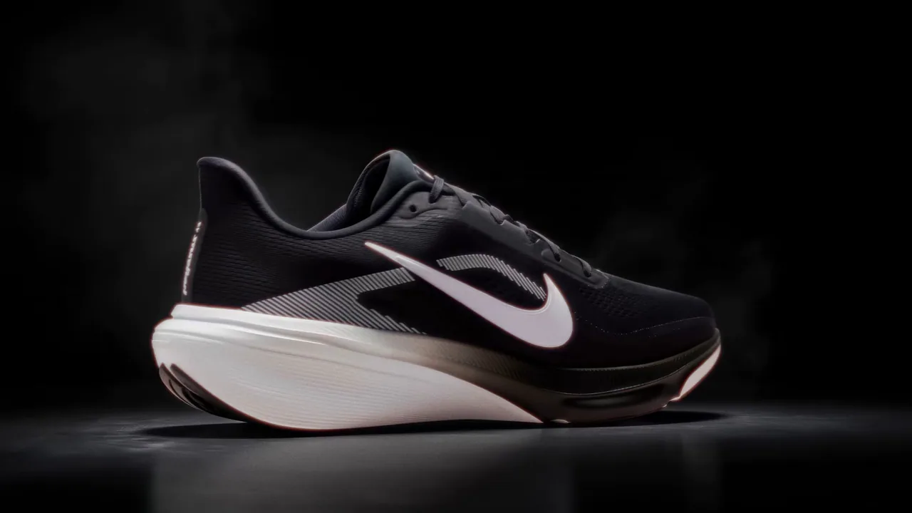 Nike Air Zoom Pegasus 42 — frame 7