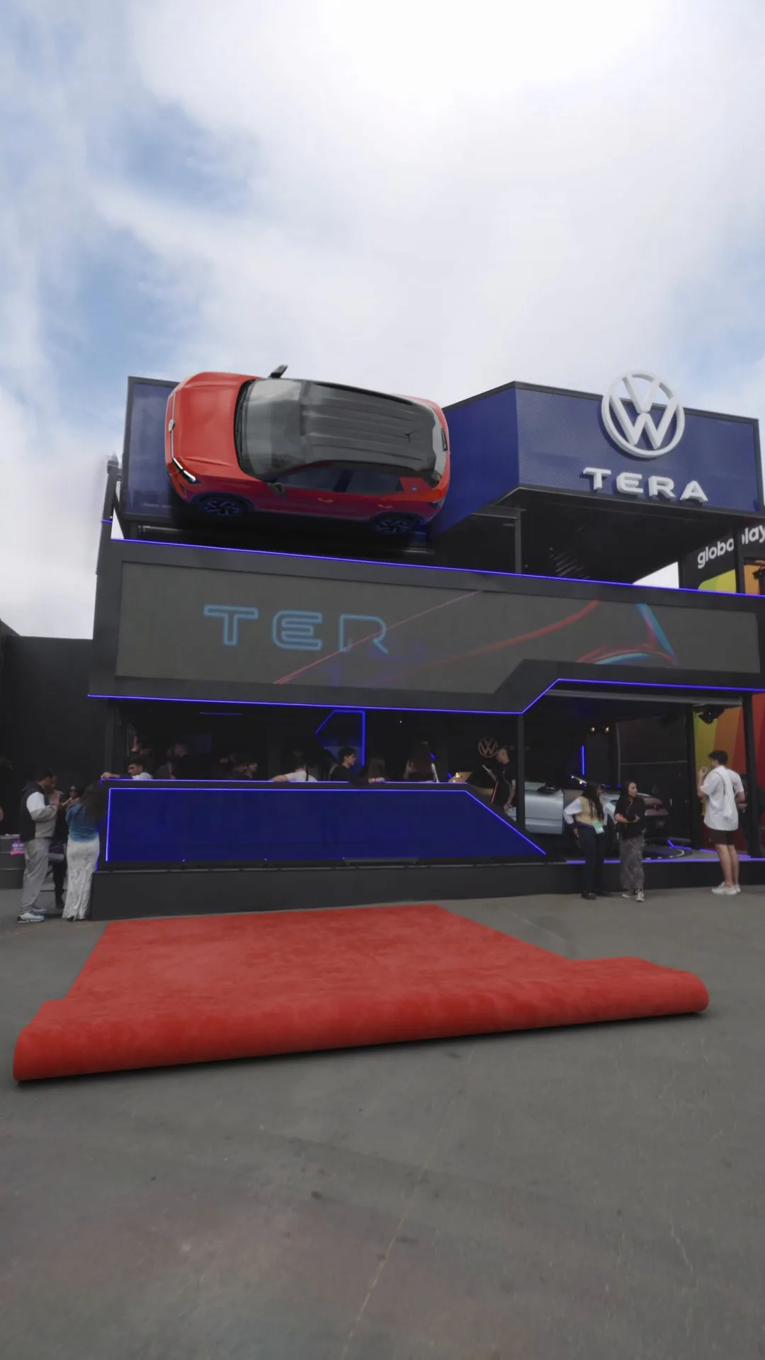 Tera Red Carpet — frame 3
