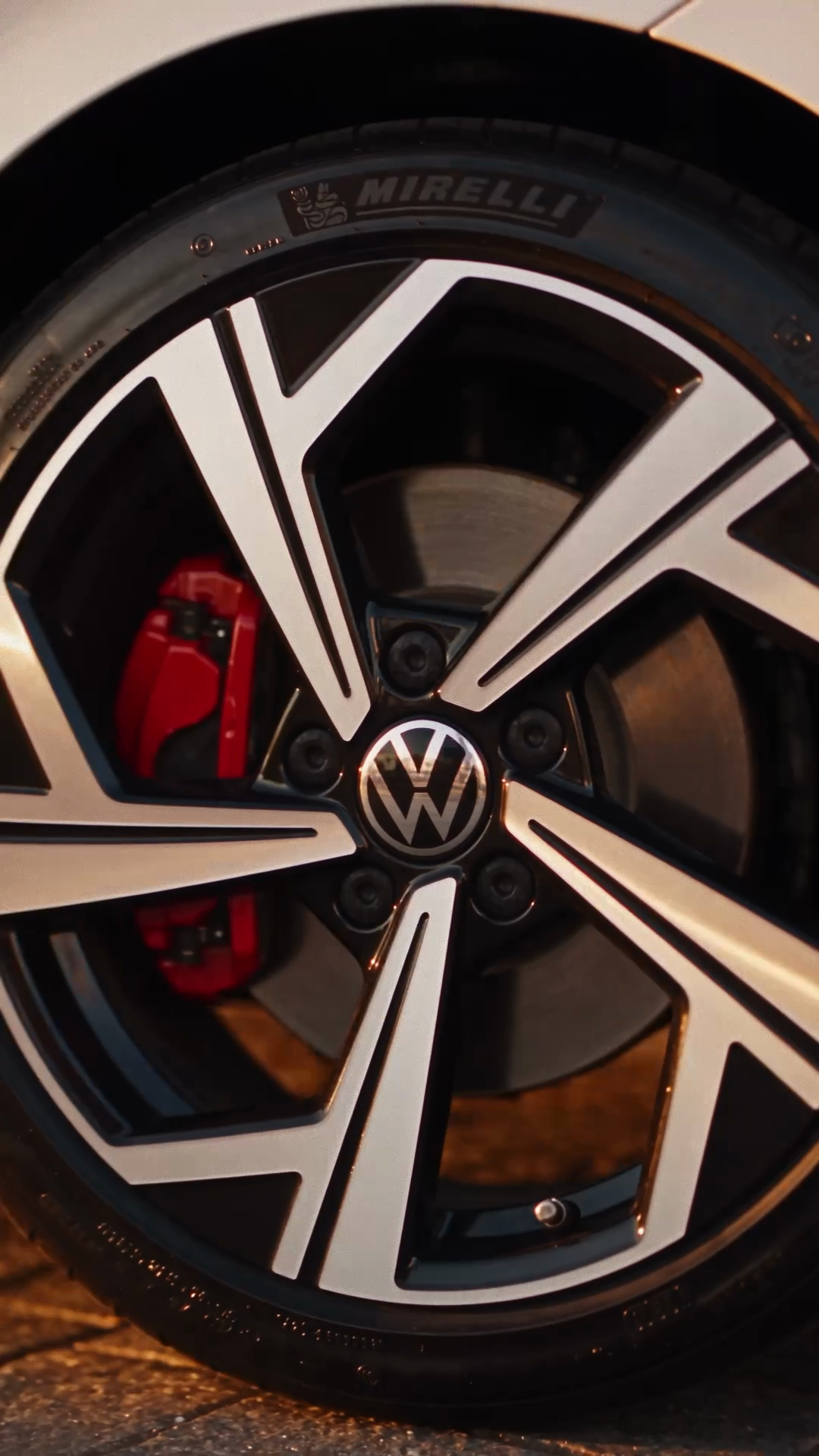 Golf GTI: Fake Timeline — frame 04