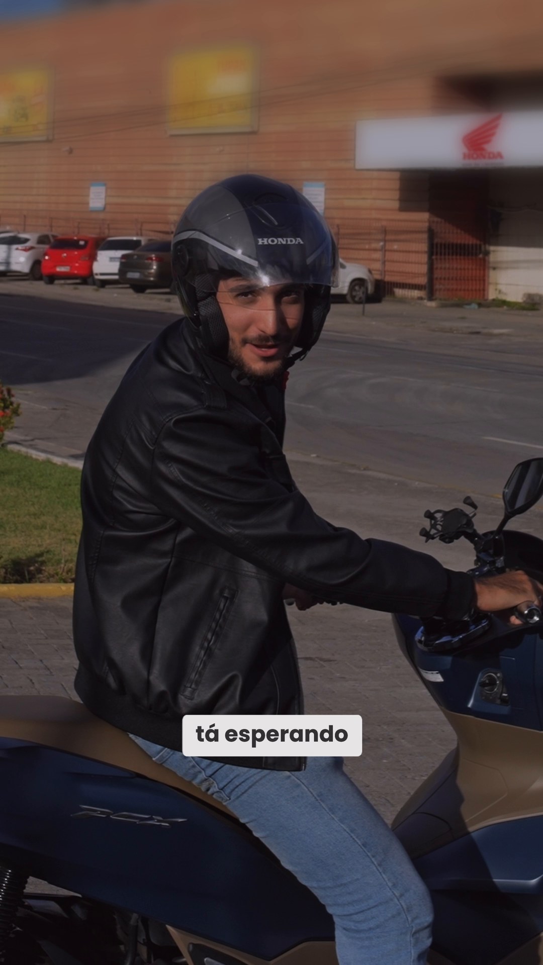 PCX Play — frame 06