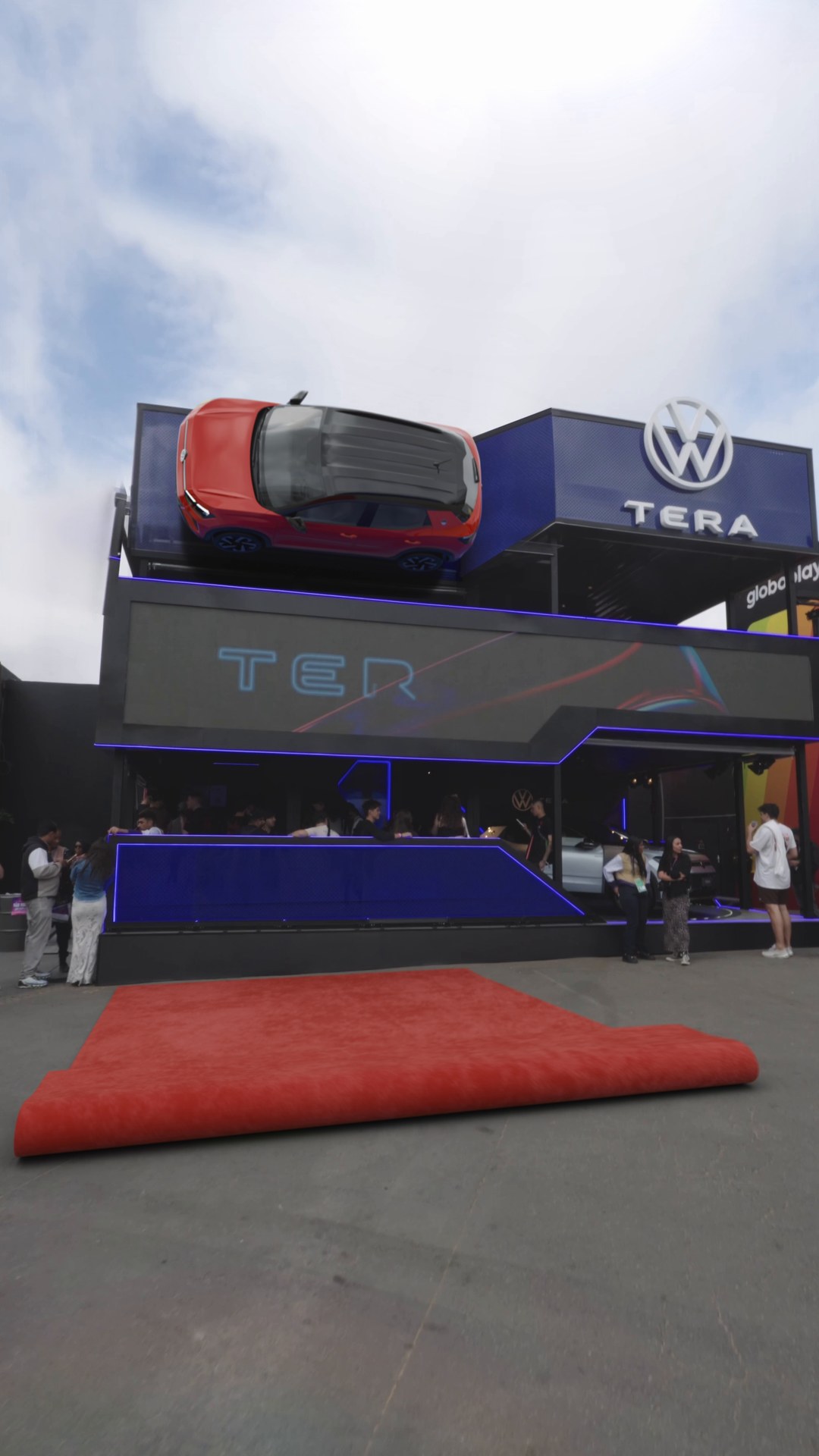 Tera Red Carpet — frame 03